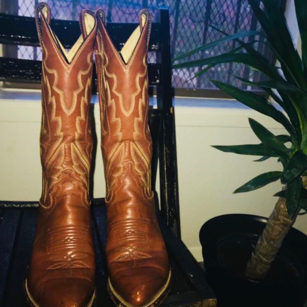 Justin Cowboy Boots